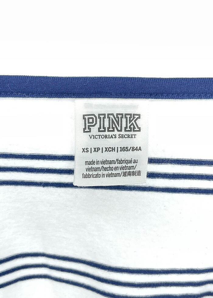 Victoria s Secret T-shirt %70 İndirimli. - Görsel 4