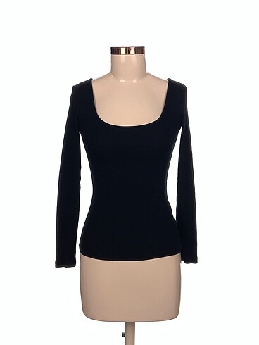 H&M Bluz %70 İndirimli.