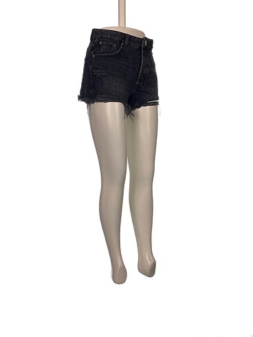 Zara Zara Mini Şort %70 İndirimli.