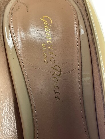 37 Beden sarı Renk Vintage Love Stiletto %70 İndirimli.