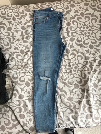 mavi yırtık detaylı Zara jean
