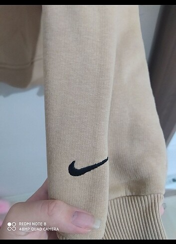 m Beden Nike kahverengi sweat