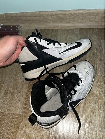 38 Beden beyaz Renk Nike ayakkabı
