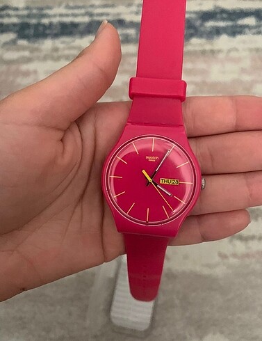 Beden Kutulu Swatch Saat