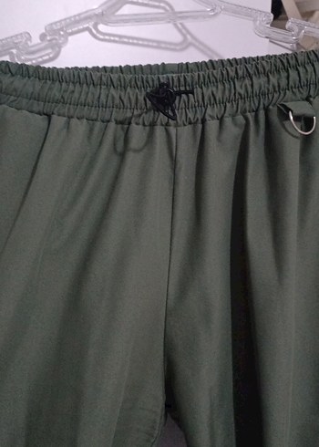 Kadın Kamuflaj Desenli Kemerli Rahat Pantolon - Görsel 3