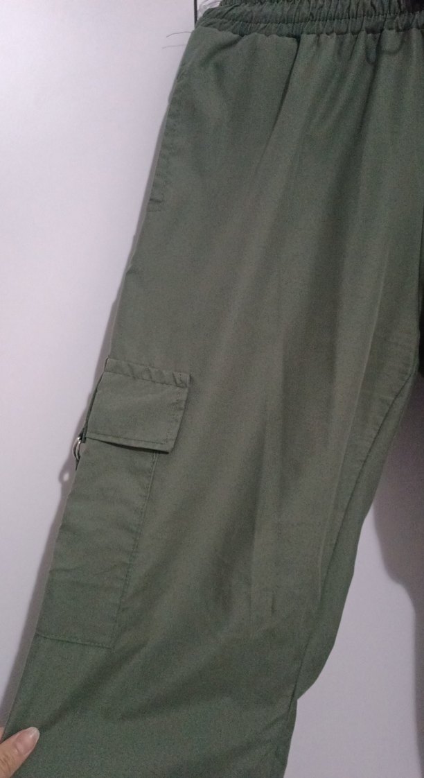 Kadın Kamuflaj Desenli Kemerli Rahat Pantolon - Görsel 2