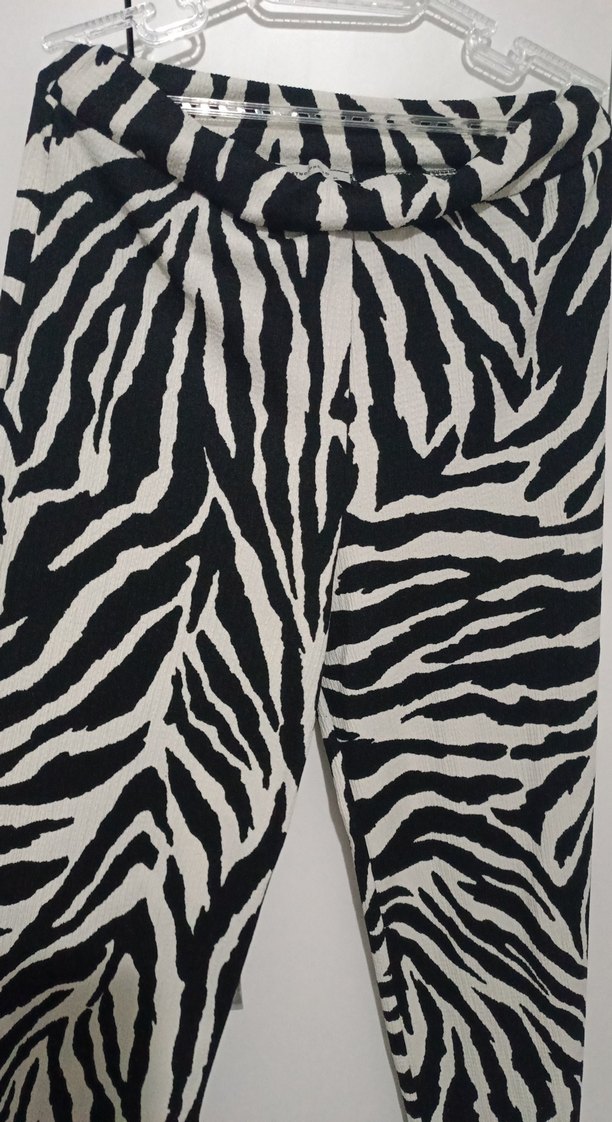 Zebra Desenli Midi Kadın Kumaş Pantolon - Görsel 4