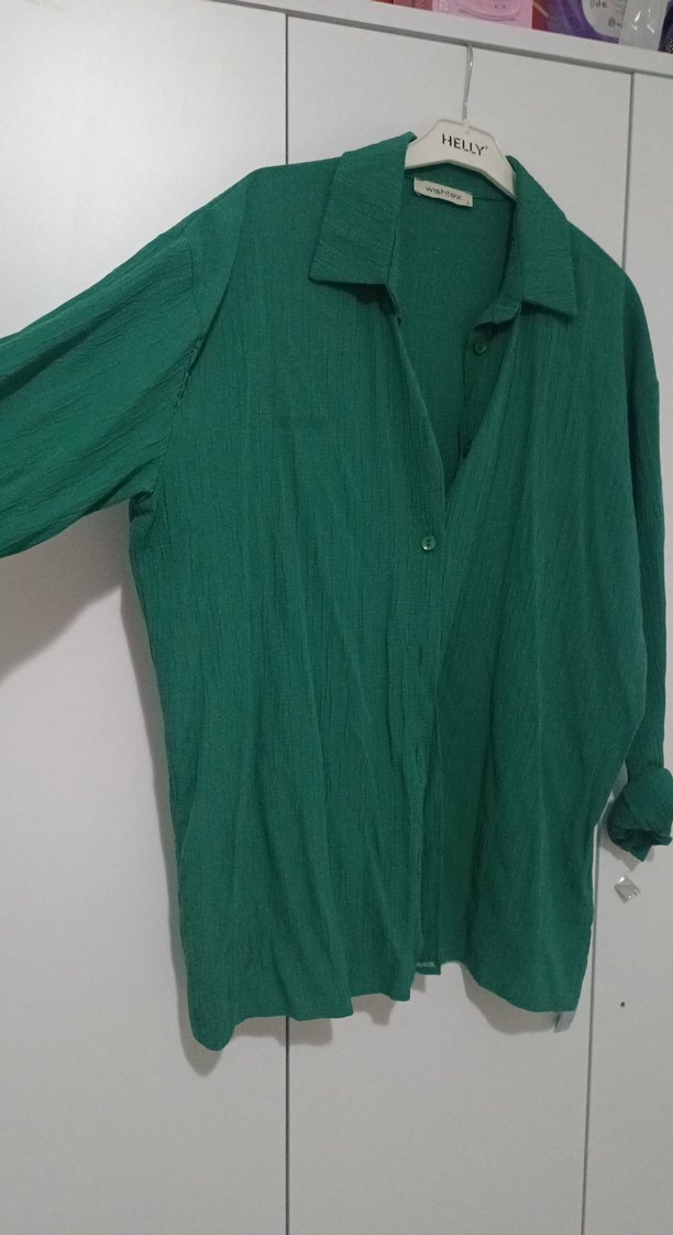 Düğmeli Uzun Kollu Yeşil Keten Gömlek - Görsel 4