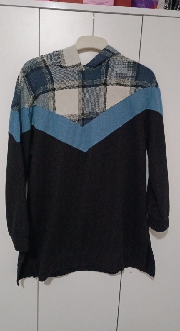 Düğmeli V Yaka Salaş Hamile Hırkası - Görsel 2