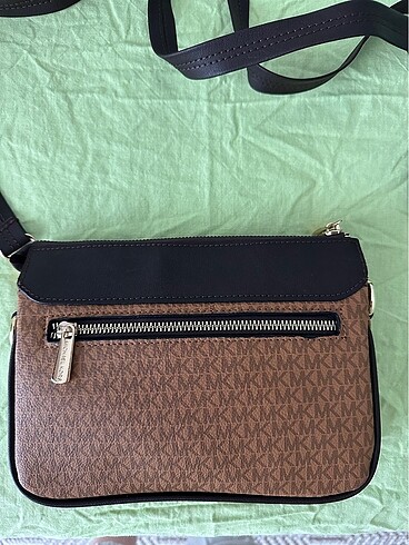 Michael kors el çantası