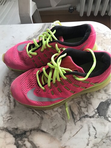 36 Beden Nike temiz sağlam