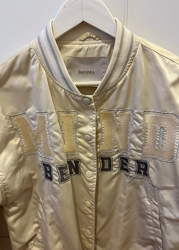 Bershka Krem Bomber Ceket - Görsel 4