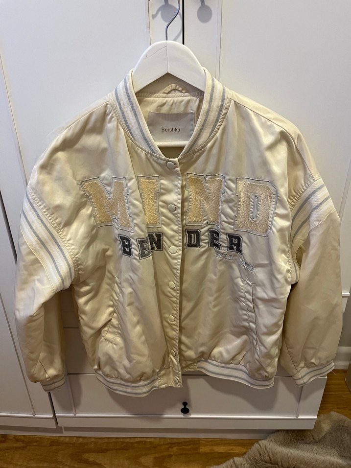 Bershka Krem Bomber Ceket - Görsel 3