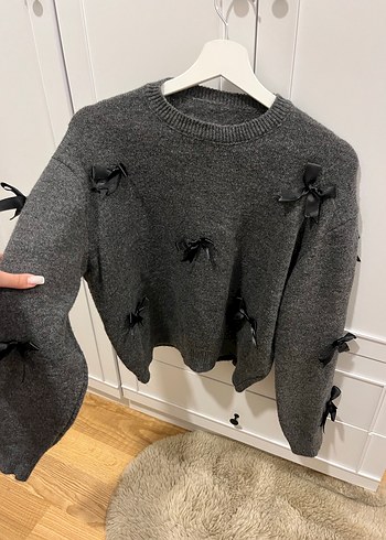 Fiyonklu Gri Örgü Kazak Siyah - Görsel 4