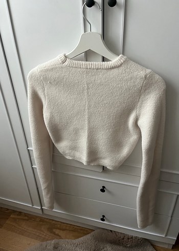 Bershka Crop Beyaz Yün Kazak - Görsel 8