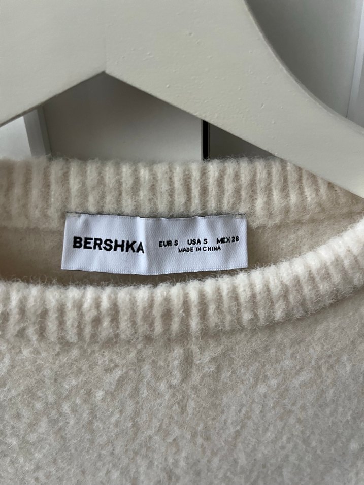 Bershka Crop Beyaz Yün Kazak - Görsel 5