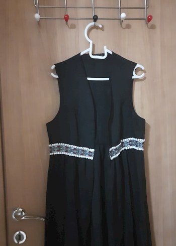 Siyah Uzun Drapeli Kolsuz Kadın yelek - Görsel 2