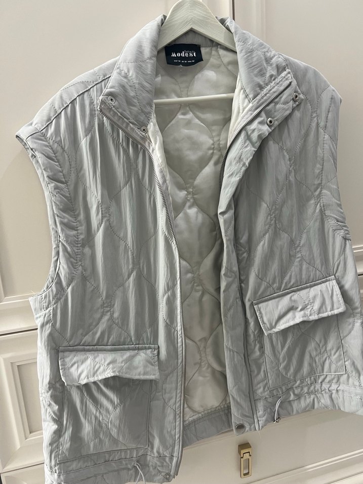 Gri Düğmeli Kolsuz Midi Yelek - Görsel 3