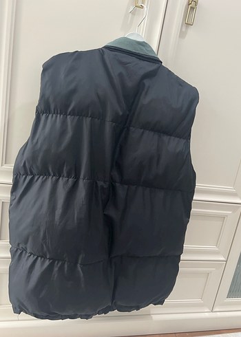 Siyah Fermuarlı Yumuşak Kumaşlı Kadın Yelek - Görsel 3