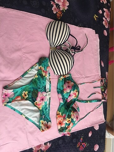 Üçü beraber 40TL TL