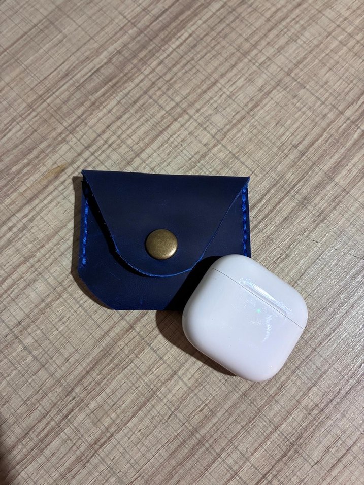 Hakiki deri airpods 4 kılıf - Görsel 4