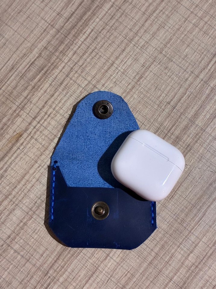 Hakiki deri airpods 4 kılıf - Görsel 2