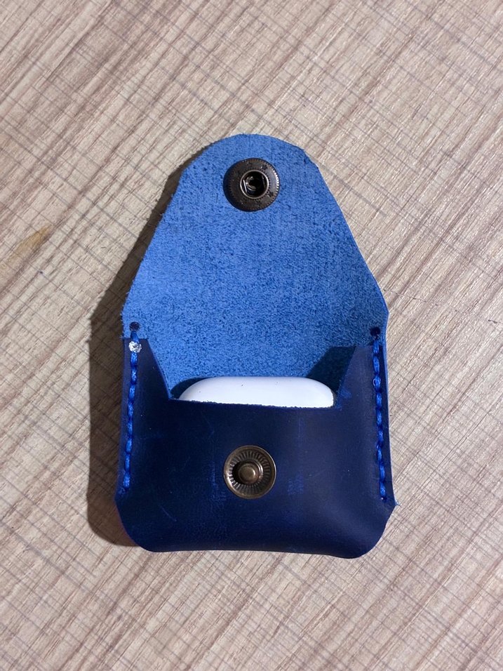 Hakiki deri airpods 4 kılıf - Görsel 3