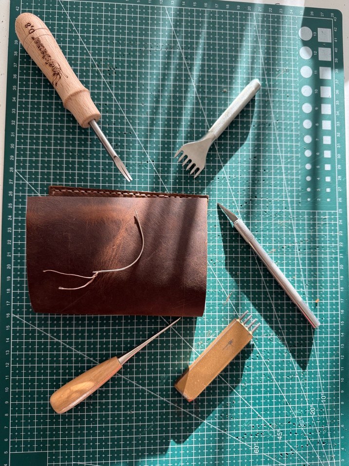 El Yapımı hakiki deri pasaport kılıfı - Görsel 2