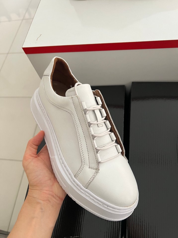 Beyaz Bağcıklı Erkek Günlük Ayakkabı - Görsel 3