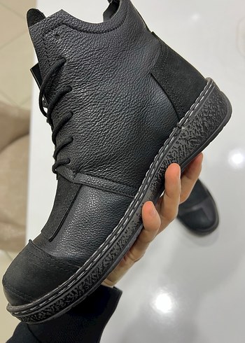Siyah Deri Bağcıklı Kadın Bot - Görsel 6