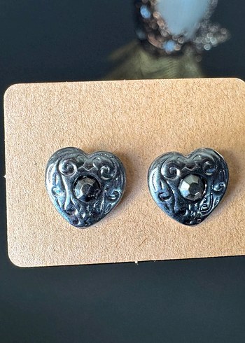 Accessorize Zirkon Taşlı İşlemeli Vintage Kalp Küpeler