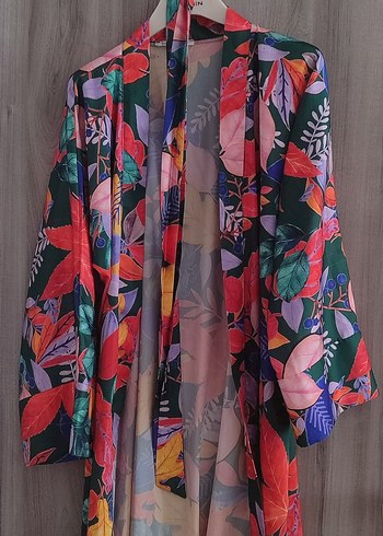 Çiçek Desenli Uzun Bohem Kimono