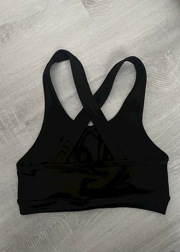Siyah Spor Sütyeni Çapraz Askılı - Görsel 2