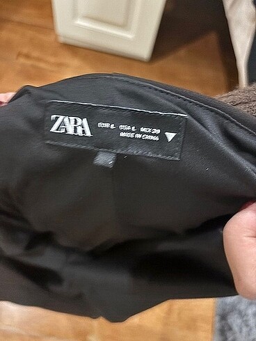 l Beden siyah Renk Zara elbise