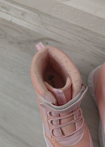 Kız Çocuk bot - Görsel 2