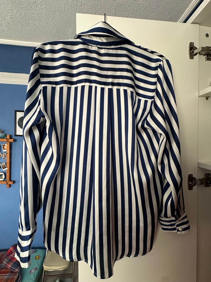 Düğmeli Mavi Çizgili Hamile Bluzu - Görsel 2