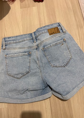 Kadın Kısa Mavi Denim Şort - Görsel 5