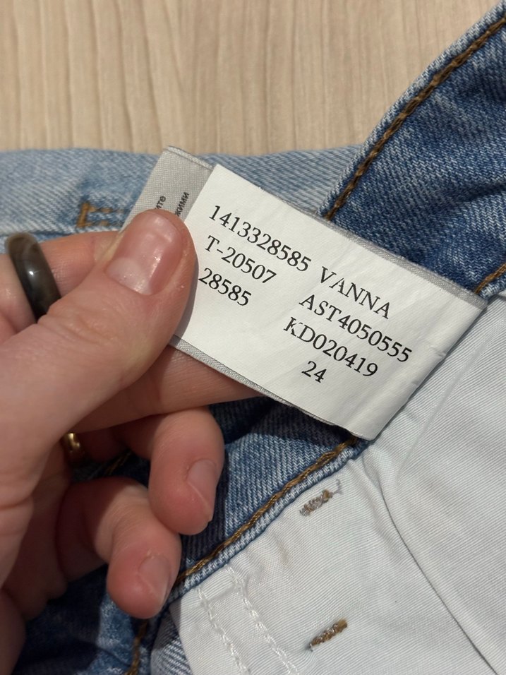 Kadın Kısa Mavi Denim Şort - Görsel 3