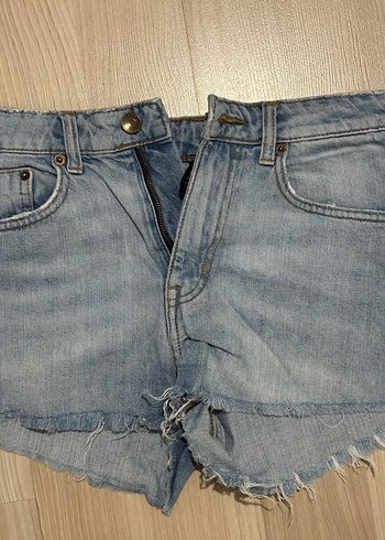 Düğmeli Mavi Mini Denim Şort - Görsel 3