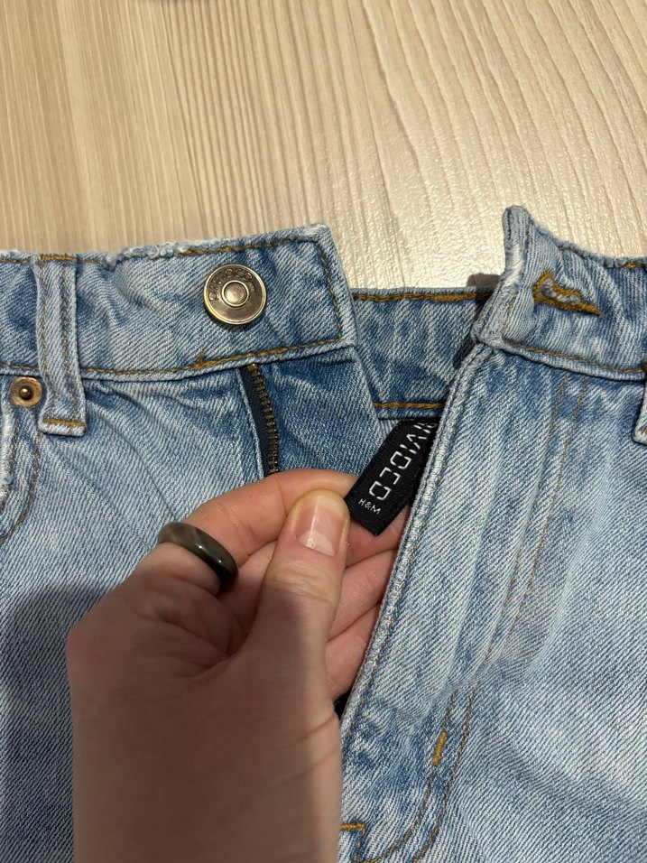Düğmeli Mavi Mini Denim Şort - Görsel 2