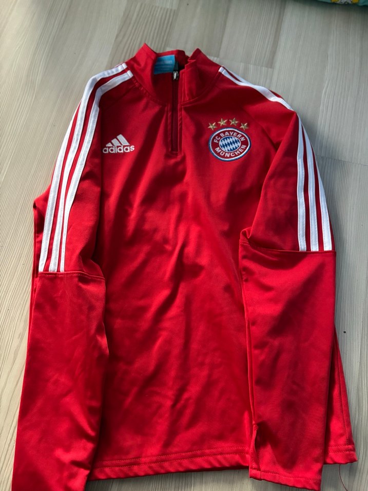 Erkek Kırmızı Adidas FC Bayern Sweatshirt - Görsel 2