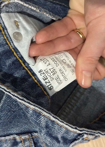 Mavi Düğmeli Kadın Mini Denim Şort - Görsel 4