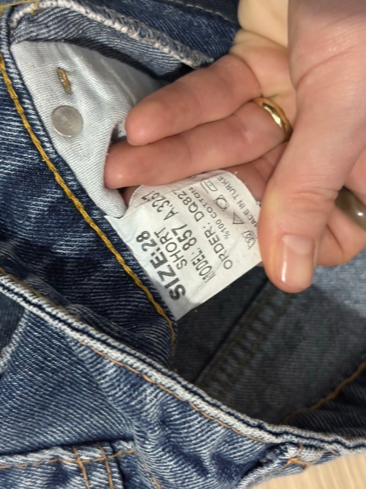 Mavi Düğmeli Kadın Mini Denim Şort - Görsel 4