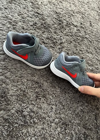 18 Beden gri Renk Erkek Çocuk Gri Spor Ayakkabı Velcro
