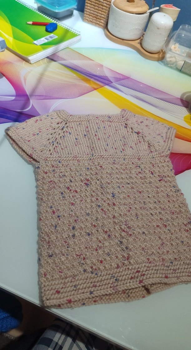 Kız Çocuk Bej Örgü Kolsuz Hırka - Görsel 3