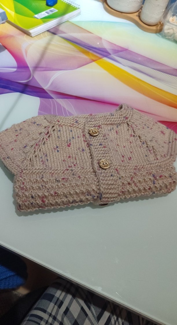 Kız Çocuk Bej Örgü Kolsuz Hırka - Görsel 2