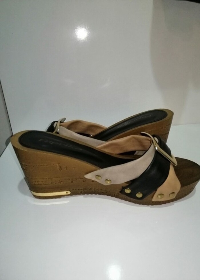 Bayan hiç kullanılmamış terlik  - Görsel 4