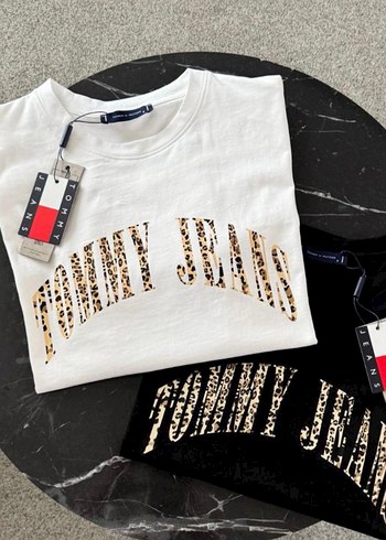 Siyah tshirt