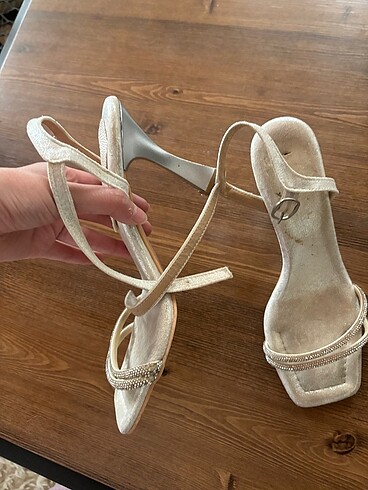 37 Beden beyaz Renk Topuklu ayakkabı
