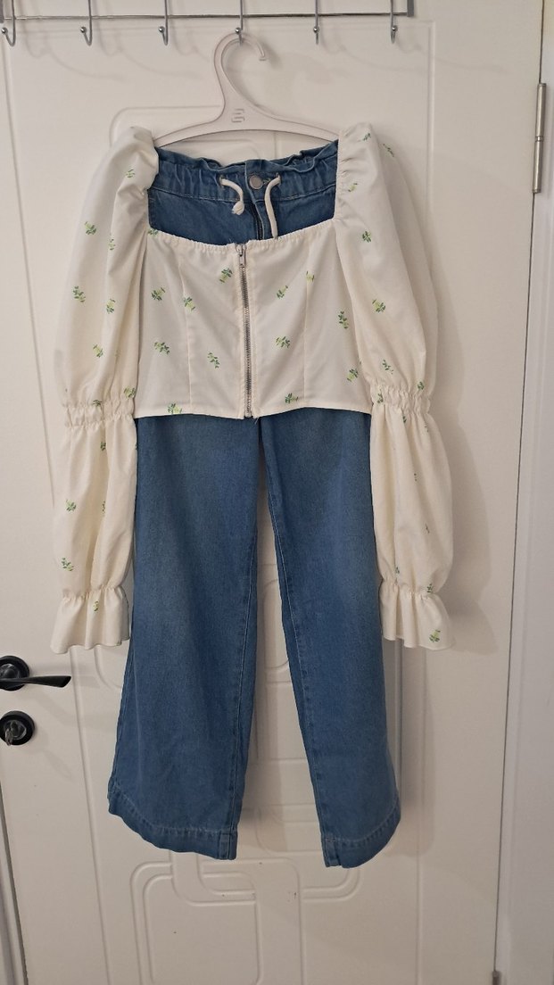 Kız Çocuk Beyaz Bağlama Desenli Bol Kesim Kot Pantolon - Görsel 3